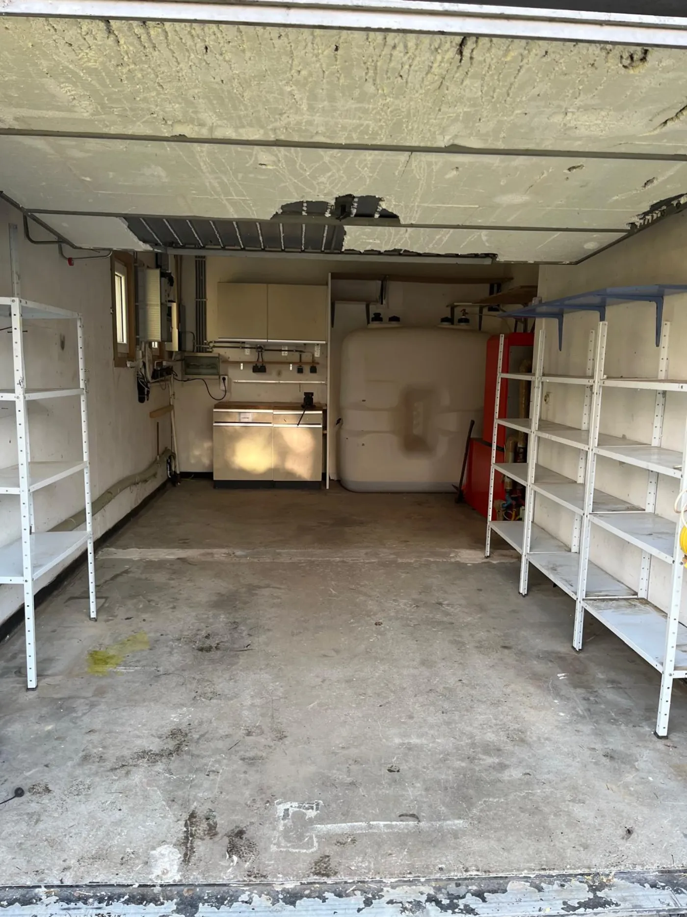 Intérieur vidé et nettoyé après intervention — chantier 2